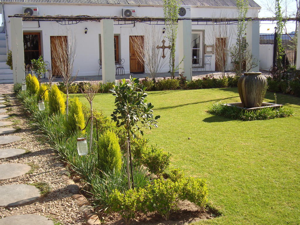 Cape Karoo Guesthouse Б’юфорт-Вест Екстер'єр фото