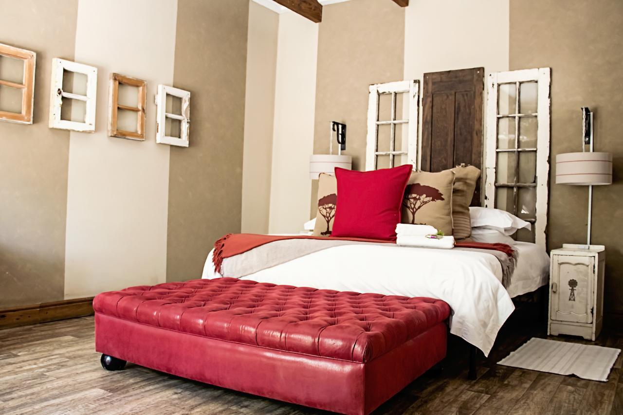 Cape Karoo Guesthouse Б’юфорт-Вест Екстер'єр фото