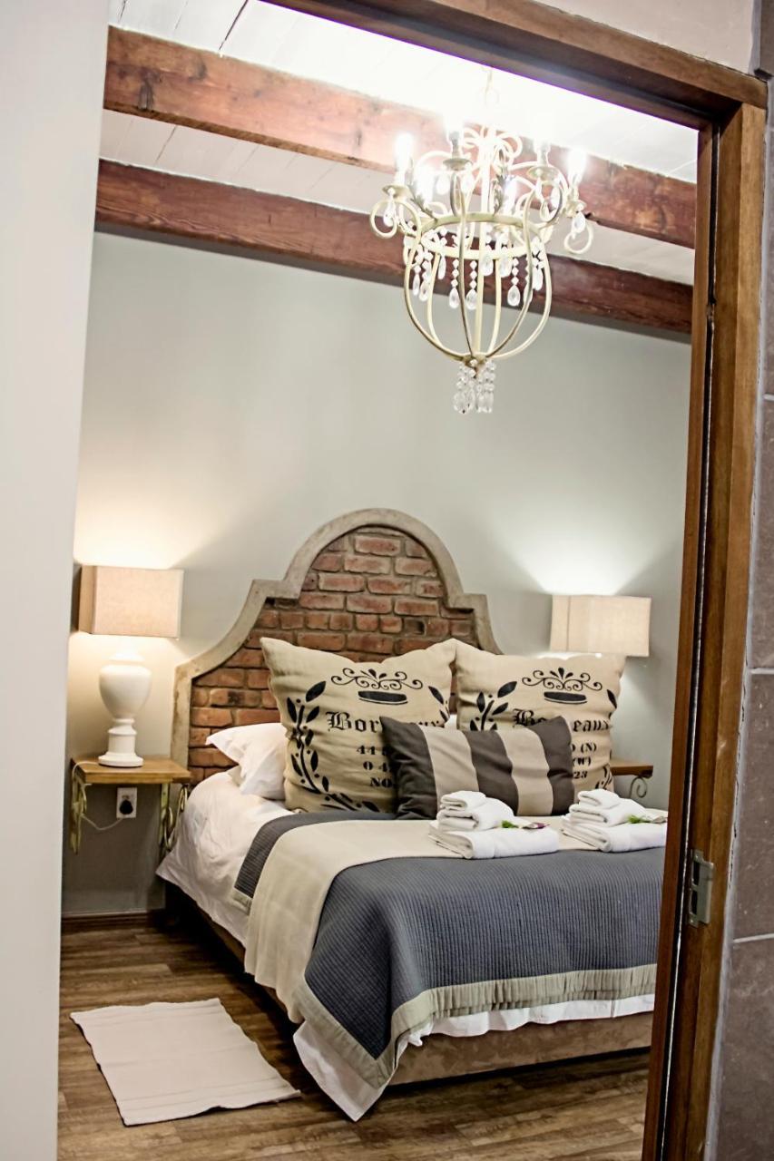Cape Karoo Guesthouse Б’юфорт-Вест Екстер'єр фото
